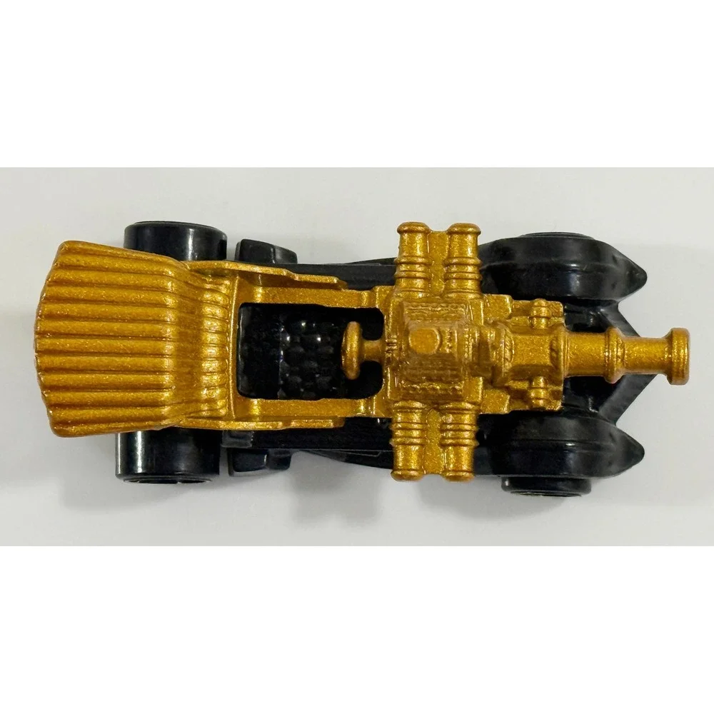 Hot Wheels Grease Rod Kids Toy Car Gold Black 2013 Mattel CFH36 Diecast